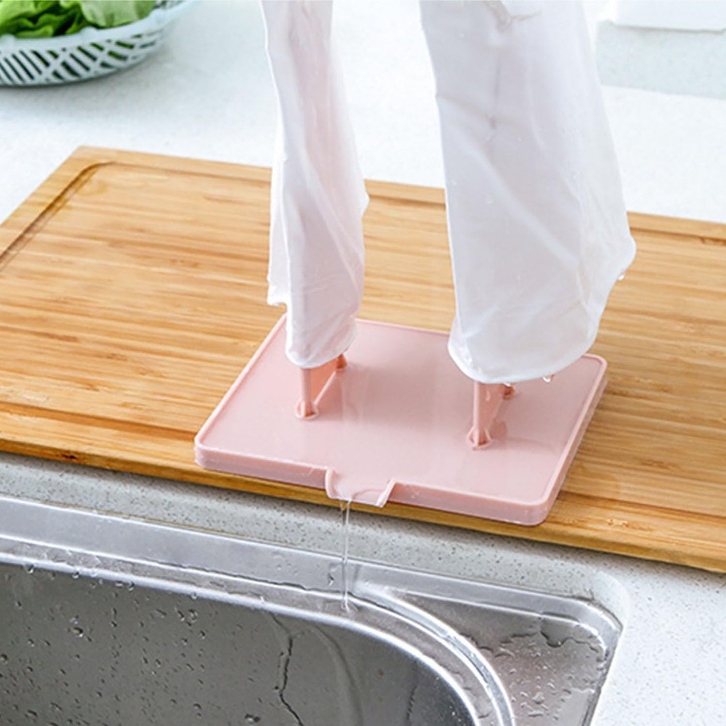 Pink Glove Holder 15x12x34cm Multifunctional Rubber Glove Drainer Towel Storage Rack Drying Rack Creative Kitchen Tools 1PCS