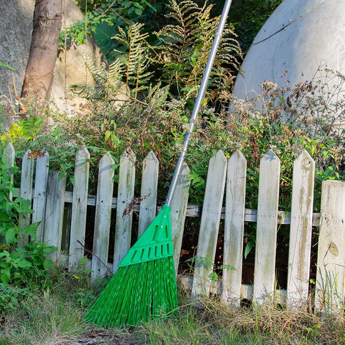 Courtyard Broom/Heavy-Duty Broom Long-Handled Commercial Broom Angle Broom for Outdoor Courtyard Garage Lobby Mall Market Floor(Grey+Green)