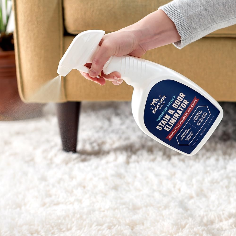Rocco & Roxie Supply Co. Stain & Strong Odor Eliminator, Enzyme Cleaner, Pet Odor Eliminator for Home - Carpet Stain Remover for Cats & Dog Pee - Urine Destroyer - Carpet Cleaner Spray, 1-Gallon