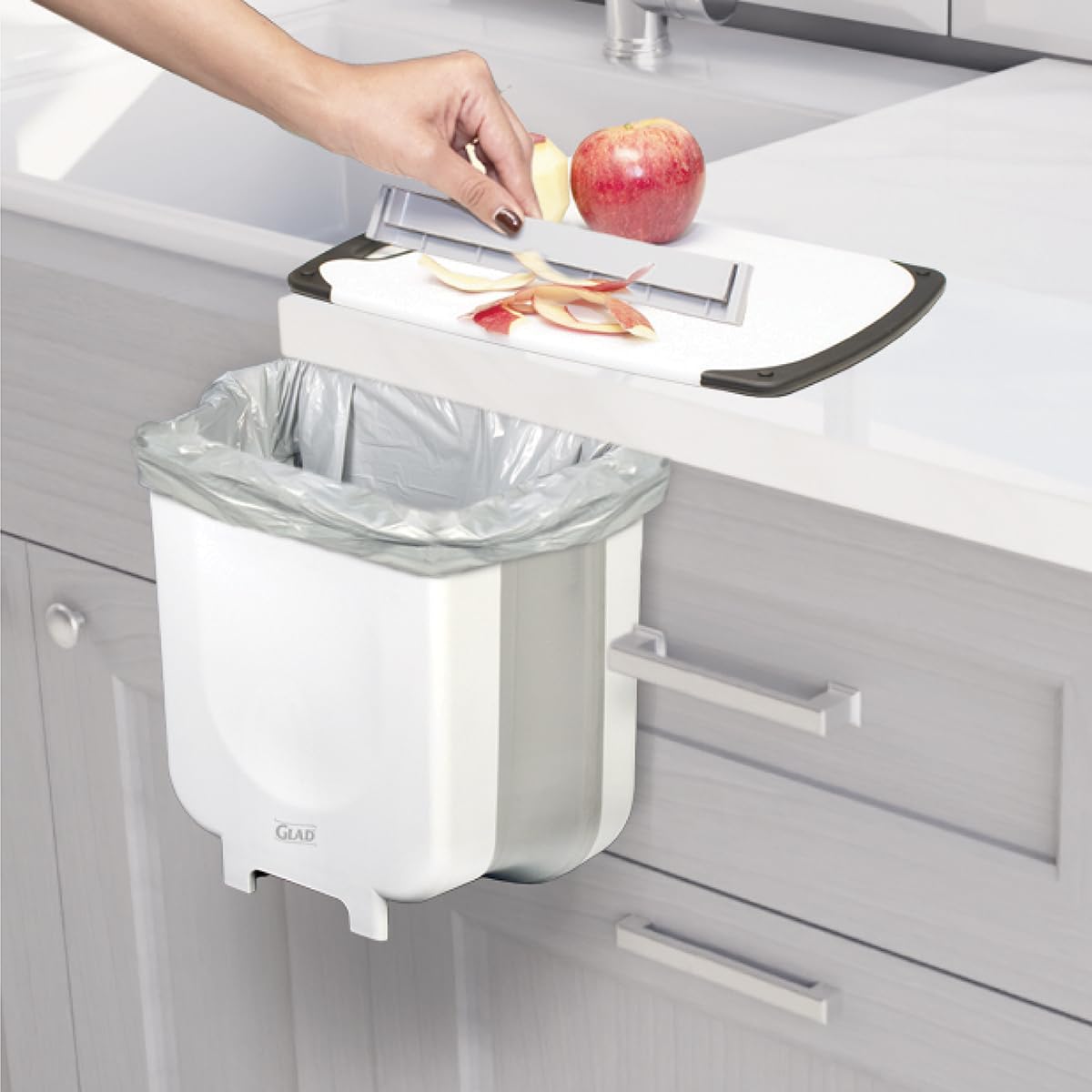 Glad Roomate Collapsible Waste Bin | Compact Travel Trash Can with Space-Saving Expandable Design | Indoor and Outdoor Disposal Basket, 2 Gallon, White