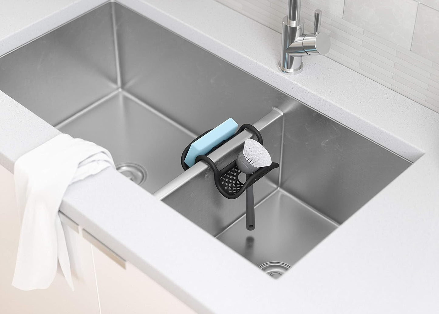 Umbra Sling Flexible Sink Caddy, Non-Slip – Holds Sponge and Scrubbing Brush or Dishrag, Storage for Multiple Tools for Washing Dishes, Black
