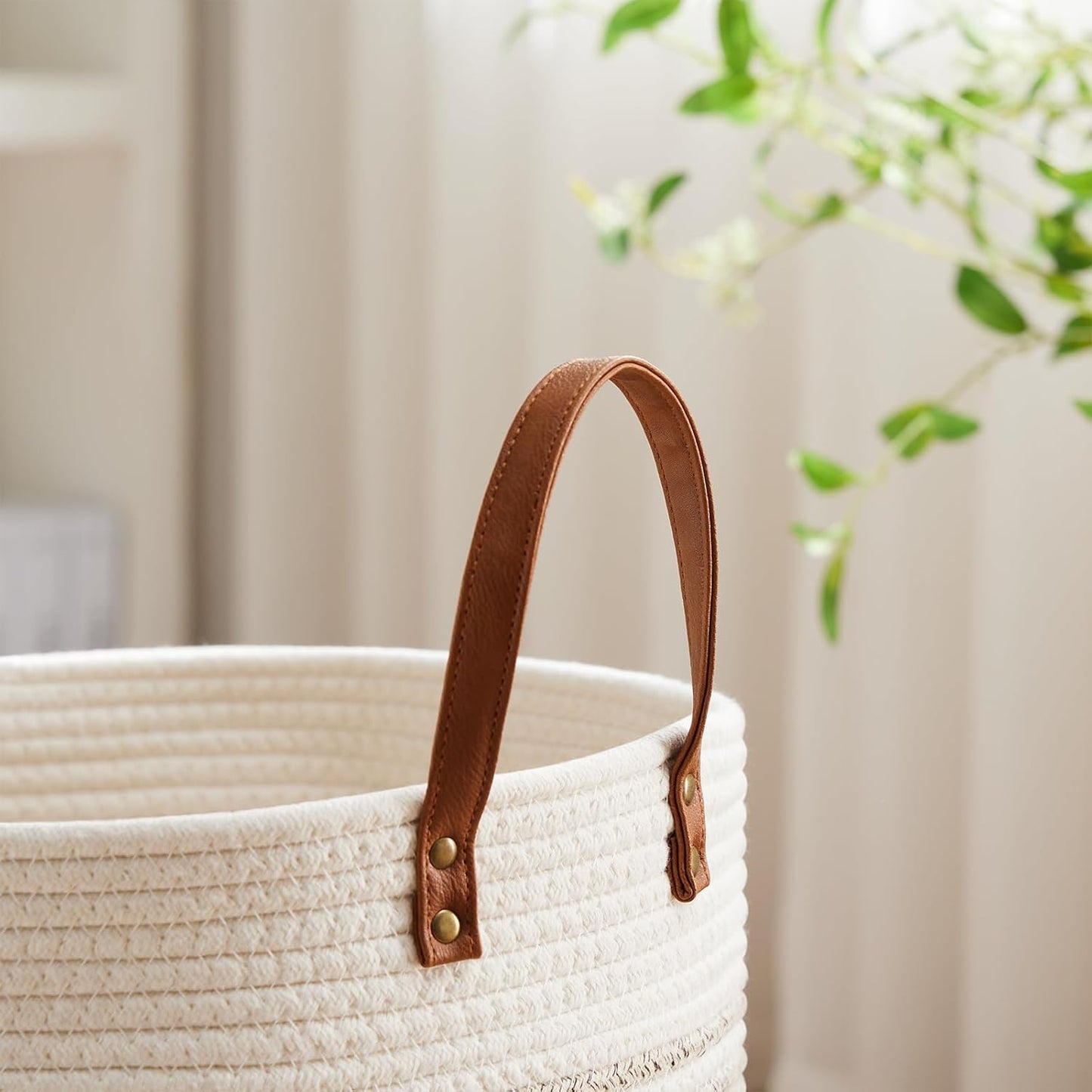 VIPOSCO Tall Laundry Basket, Large Dirty Clothes Hamper with Leather Handle, Woven Rope Storage Basket for Blanket, Toy In Living Room, Bathroom, Bedroom - 100L Brown & White
